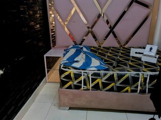 RachelleWoods69 Porn Show