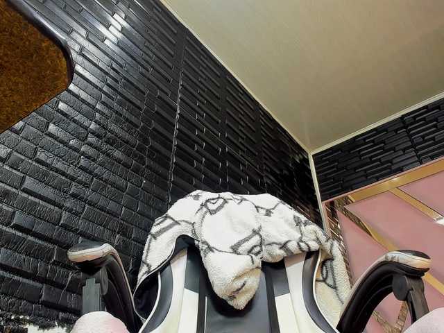 RachelleWoods69's BongaCams show and profile