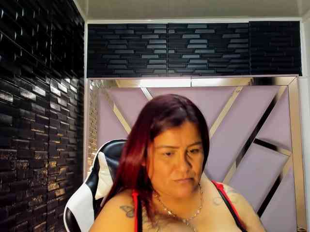 RachelleWoods69 webcam