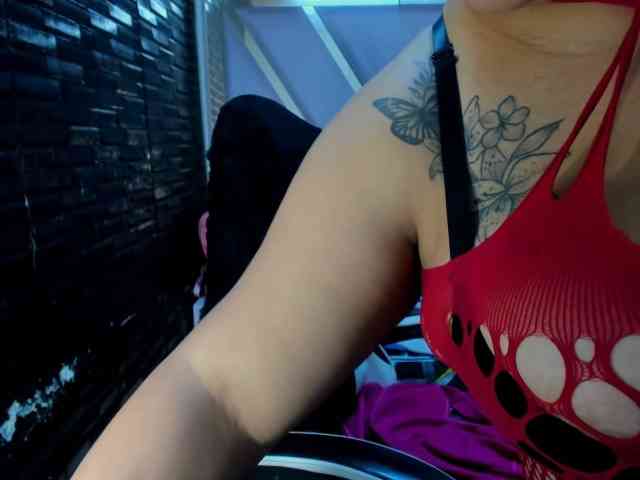 RachelleWoods69 webcam