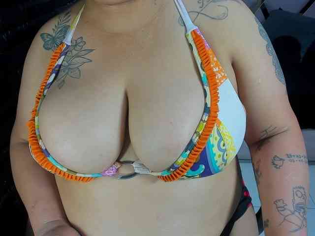 RachelleWoods69 webcam