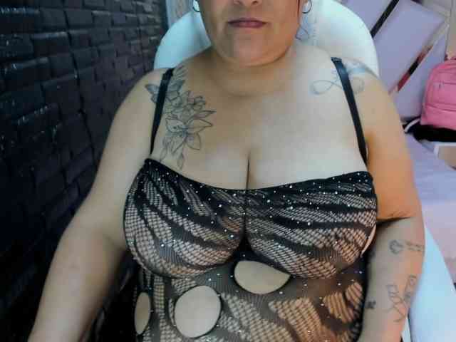 RachelleWoods69 webcam