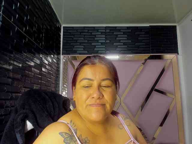 RachelleWoods69 webcam