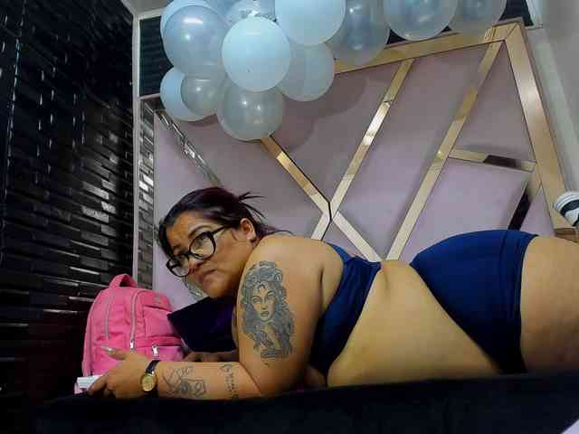 RachelleWoods69 webcam