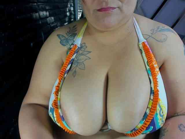 RachelleWoods69 webcam