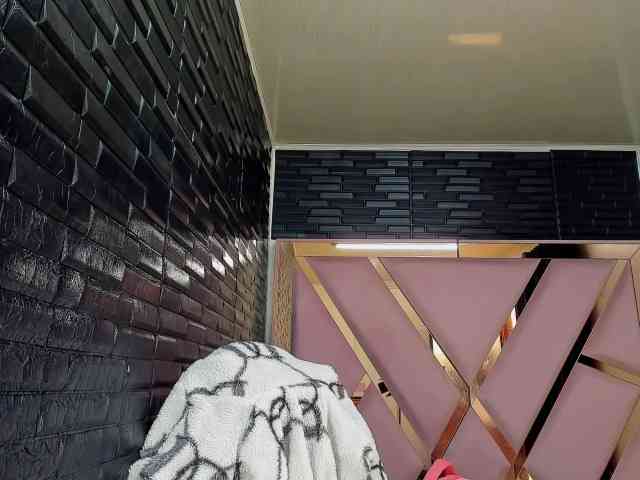 RachelleWoods69 webcam