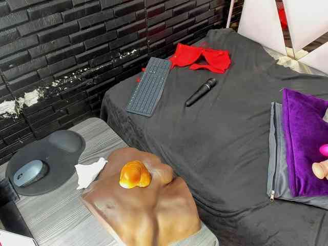 RachelleWoods69 webcam