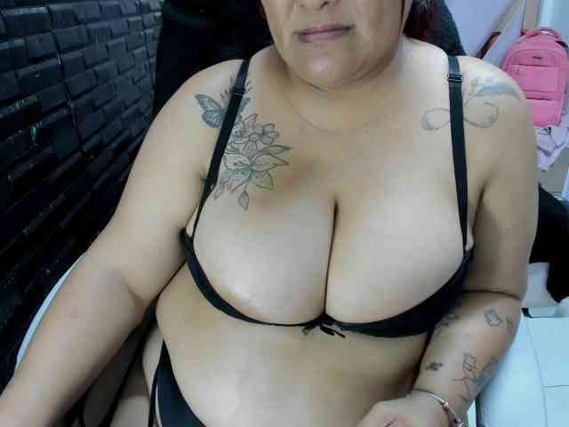 RachelleWoods69 webcam