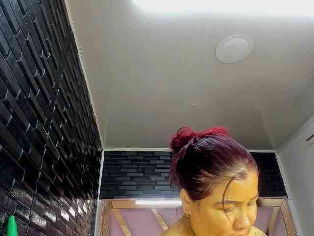 RachelleWoods69 webcam