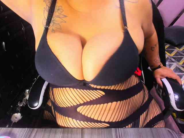 RachelleWoods69 RachelleWoods69