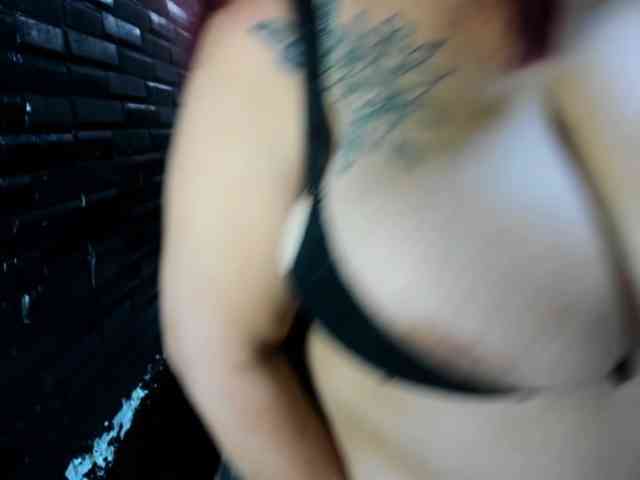 RachelleWoods69 webcam