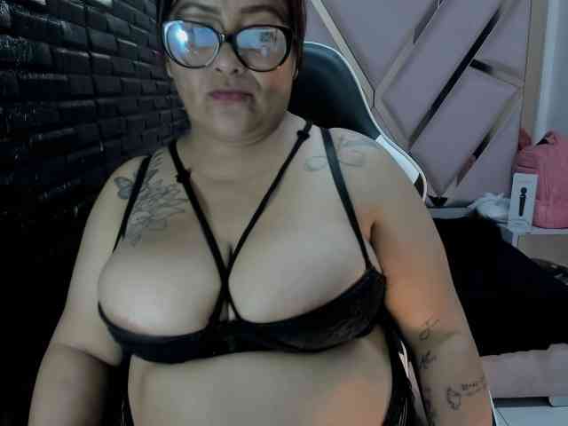 RachelleWoods69 webcam