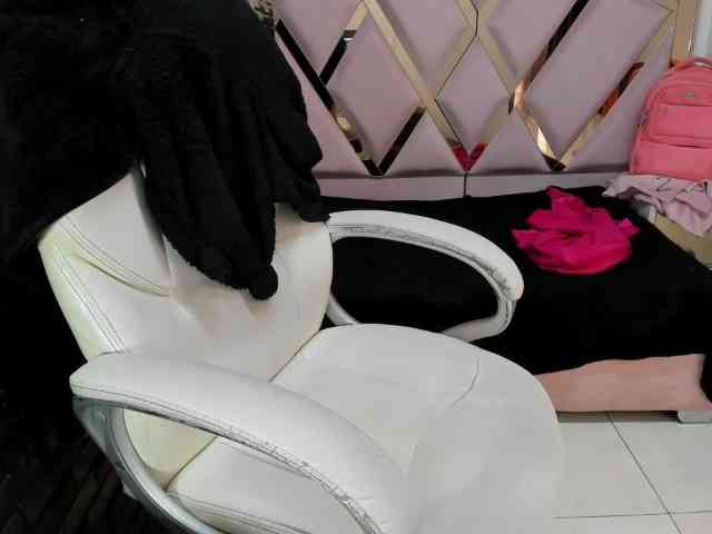 RachelleWoods69 webcam