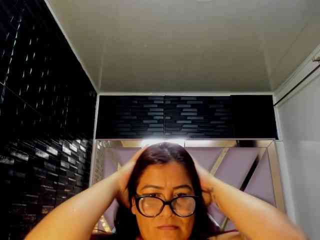 RachelleWoods69 webcam