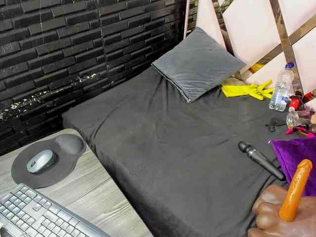 RachelleWoods69 webcam