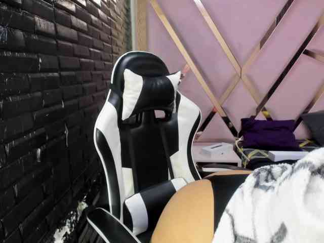 RachelleWoods69 webcam