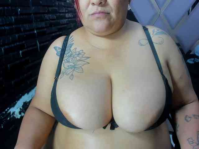 RachelleWoods69 webcam