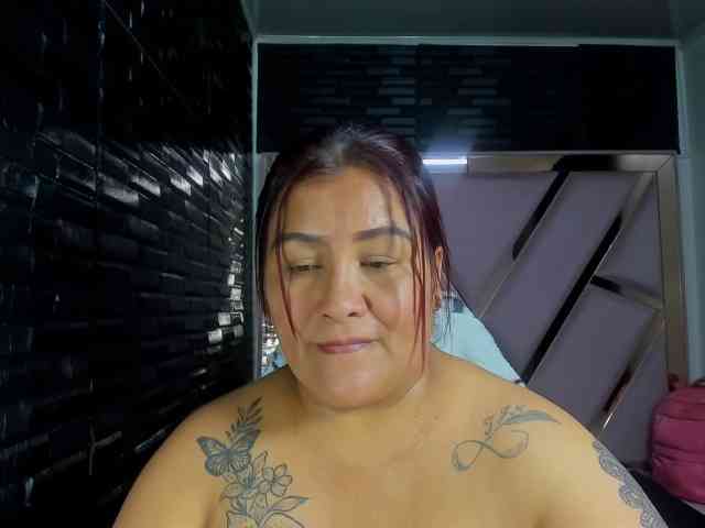 RachelleWoods69 webcam