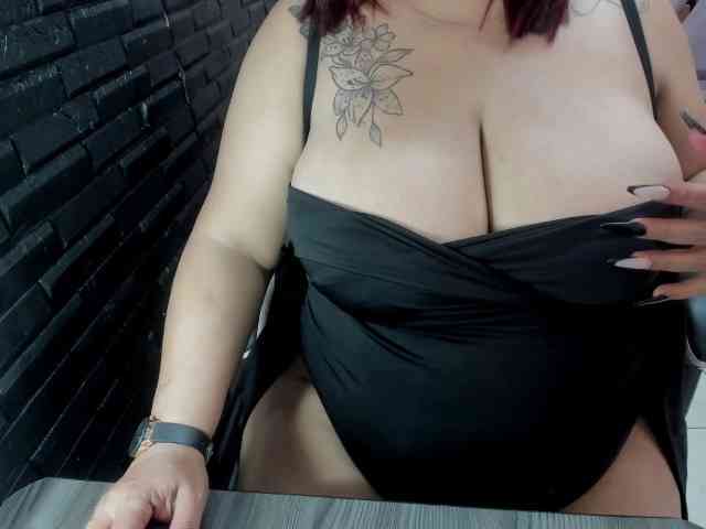 RachelleWoods69 webcam
