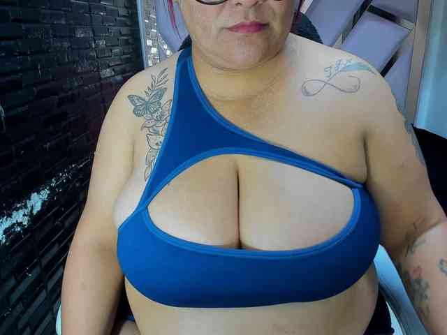 RachelleWoods69 RachelleWoods69