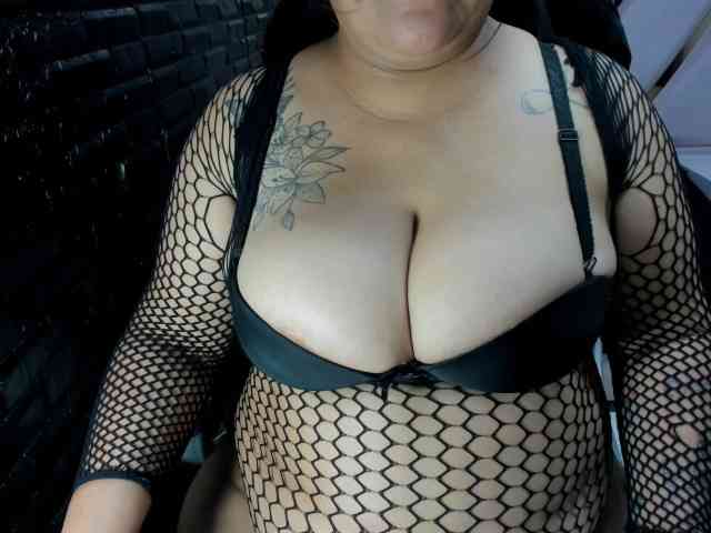 RachelleWoods69 webcam
