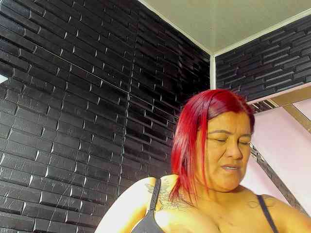 RachelleWoods69 webcam