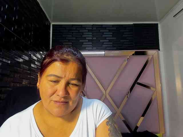 RachelleWoods69 webcam