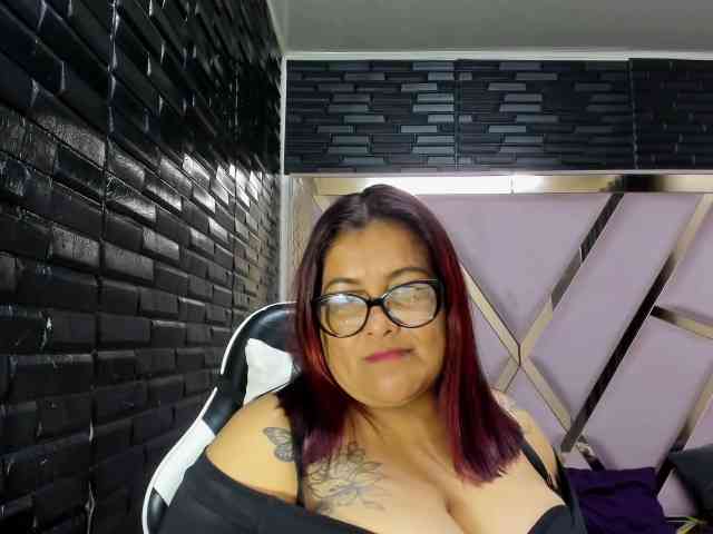 RachelleWoods69 webcam