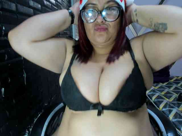 RachelleWoods69 webcam