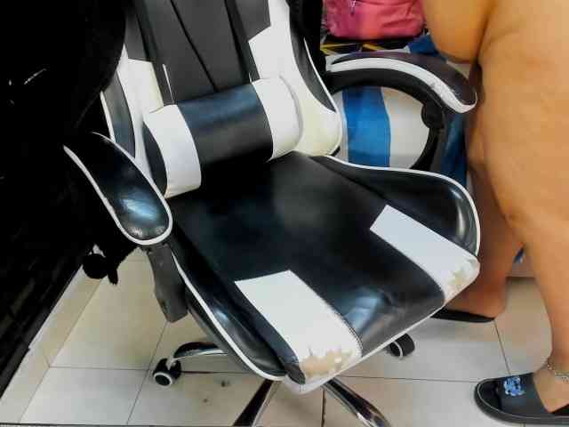 RachelleWoods69 webcam