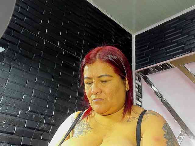 RachelleWoods69 webcam