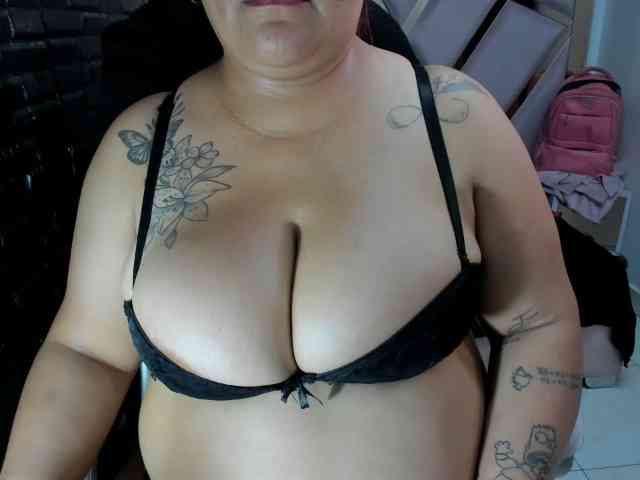 RachelleWoods69 webcam