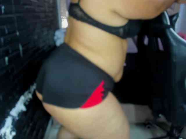 RachelleWoods69 webcam