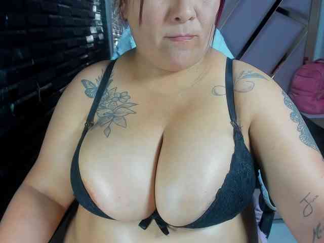 RachelleWoods69 webcam