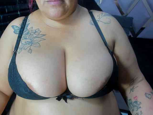 RachelleWoods69 webcam