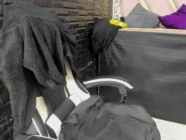 RachelleWoods69 webcam