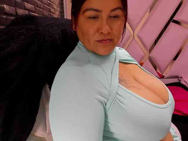 RachelleWoods69 webcam