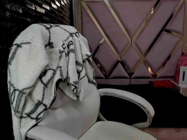 RachelleWoods69 webcam