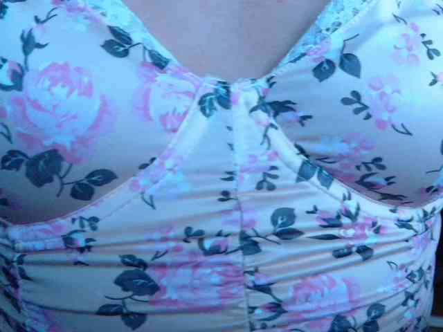 Sleesy Live Webcam on BongaCams