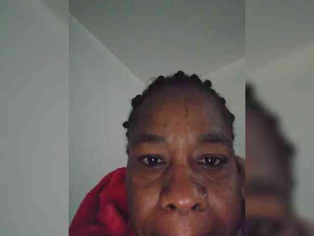 Sweet115 webcam
