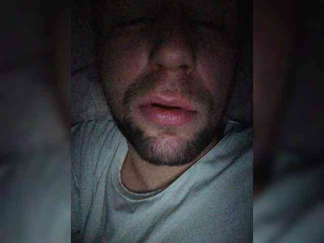 Vados69Zh Live Webcam on BongaCams