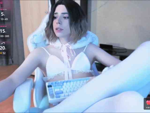 FemAlexa