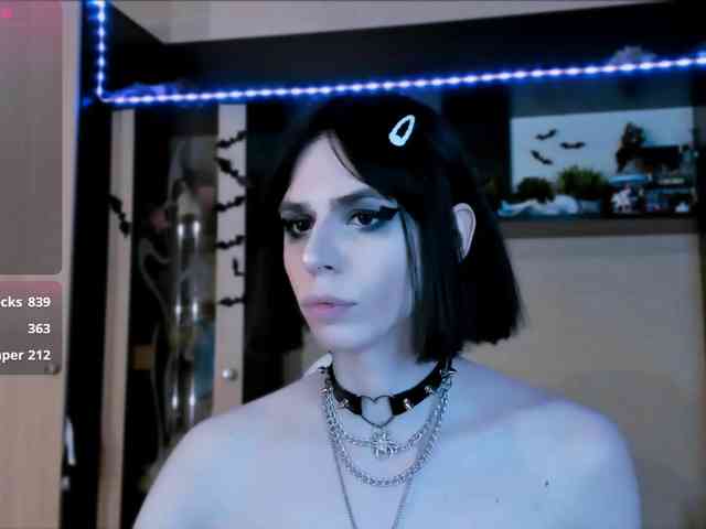 FemAlexa Live Webcam on BongaCams