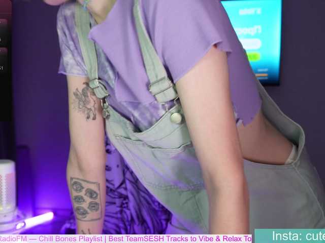 Diana-Dii's BongaCams show and profile