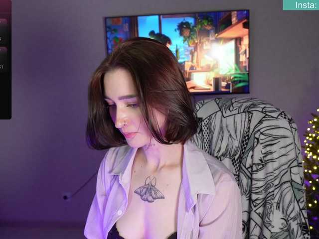 Diana-Dii's BongaCams show and profile