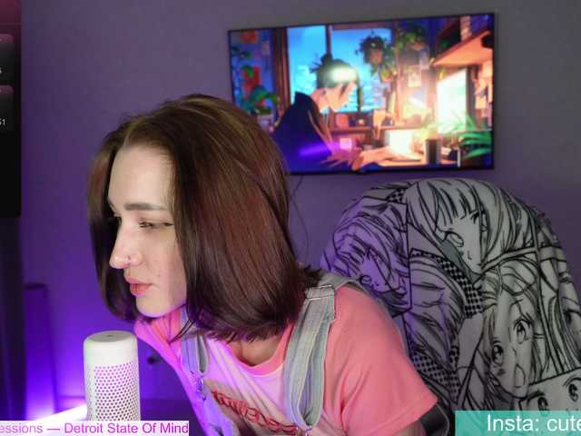 Diana-Dii's BongaCams show and profile