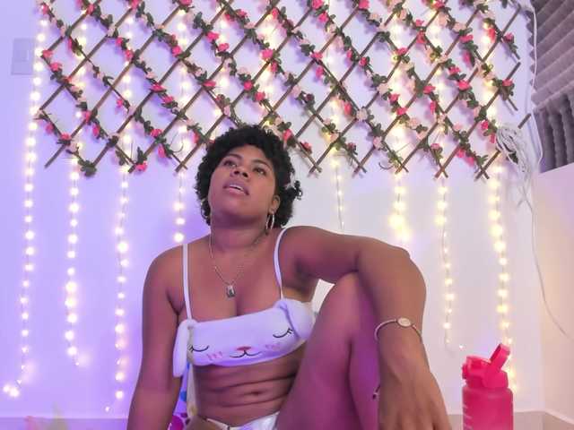 naughtyebonyy's BongaCams show and profile