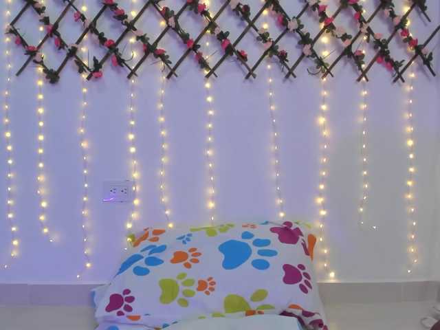 naughtyebonyy's BongaCams show and profile