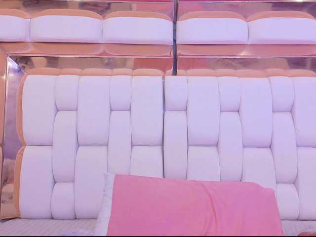 naughtyebonyy from BongaCams is Freechat