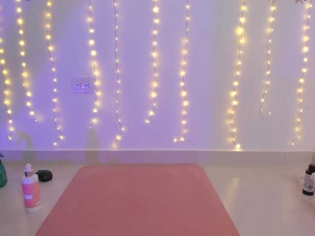 naughtyebonyy's BongaCams show and profile